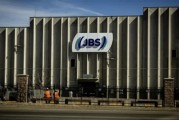 算卦卜卦陷入丑闻的巴西肉类巨头JBS在美上市 首日开盘报13.65美元